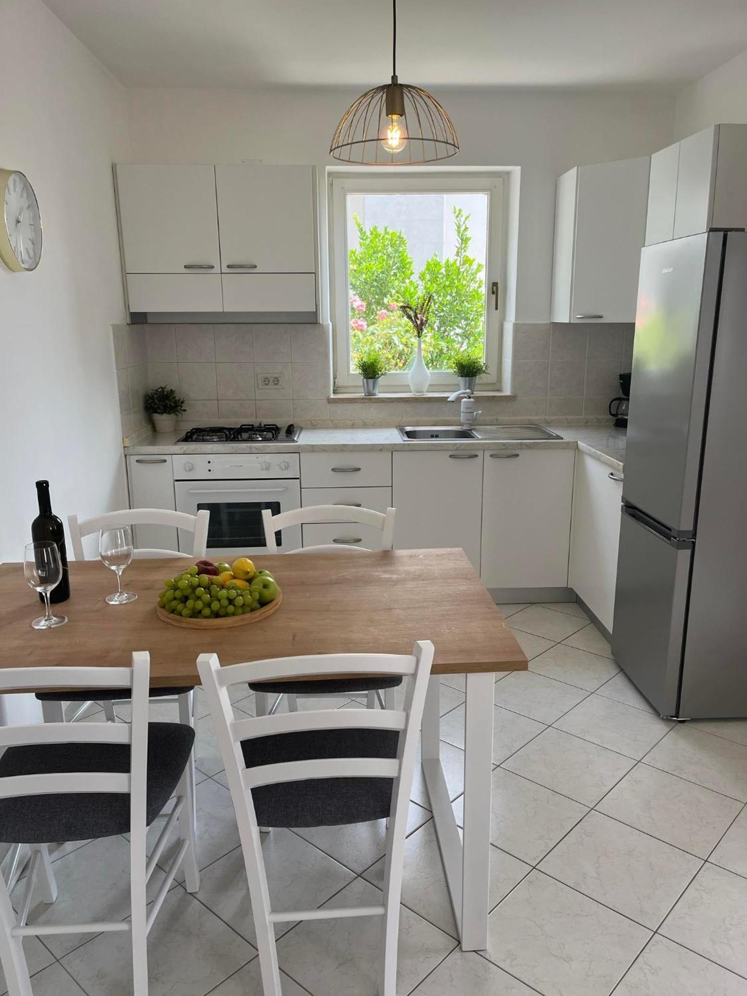 Apartment H&A Rabac Luaran gambar